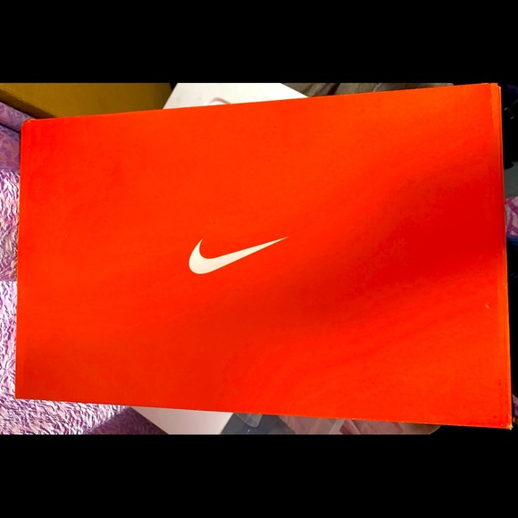 Nike Empty Box - Picture 2 of 3